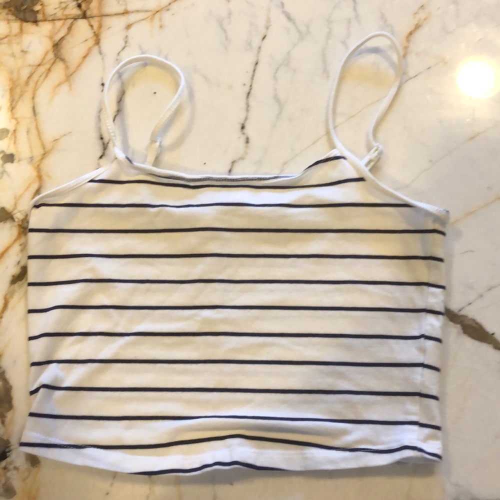 Cropped tank top
